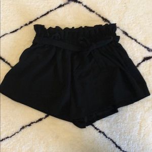 High rise paper bag shorts with tie belt